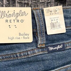 Wrangler Retro High Rise Flare Jeans - Blue